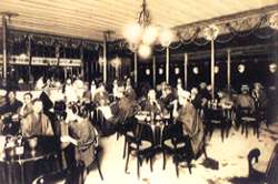 Beerpub in 1910s